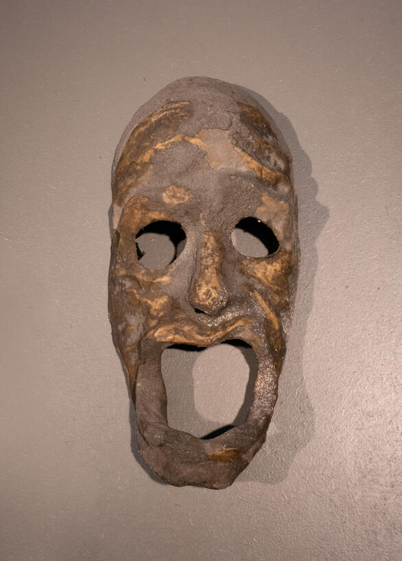 MÁSCARAS | 2009 | Papel | 20 x 15 cm