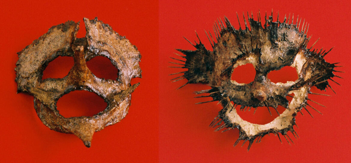 DA SÉRIE "MÁSCARAS MIL" | 2009-2015 | Pasta de Papel | 30 x 25 cm