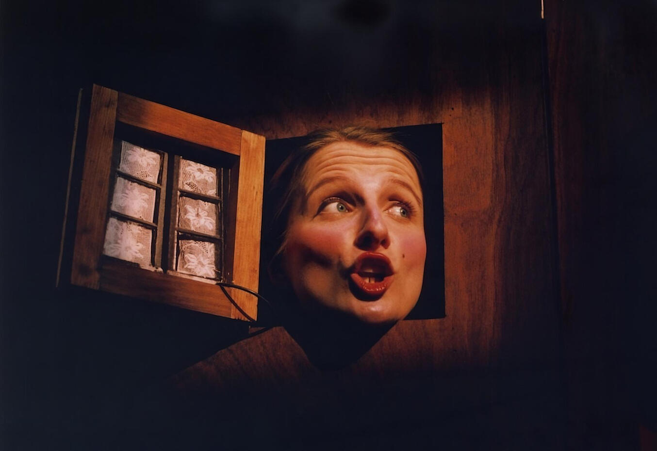 BONECOS & FARELOS, de Gil Vicente | 2008 | Teatro | Encenação, cenografia, adereços, bonecos, interpretação A Escola da Noite | Oficina Municipal do Teatro | Coimbra